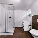 Prázdninový dům Mala 1 *