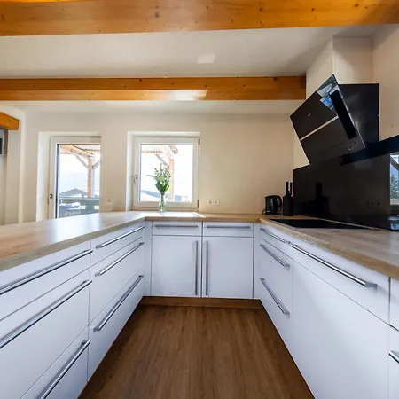 Mala 1 Hébergement de vacances *